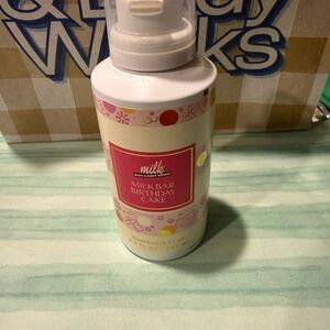 Bath & Body Works Milk Bar Birthday Cake Shapeable Soap